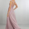 Vestido Morilee largo en gasa, falda corte princesa con referencia 21558