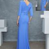 Vestido de Raffaello largo de recto en georgette de color azul de la nueva temporada 2023 espalda raguas