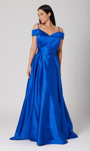 Vestido largo de fiesta Santiago Sánchez de corte princesa en satén de color azul de nueva colección 2023 AV15