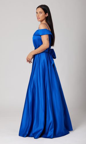 Vestido largo de fiesta Santiago Sánchez de corte princesa en satén de color azul de nueva colección 2023 perfil AV15